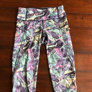 Cropped lululemon leggings